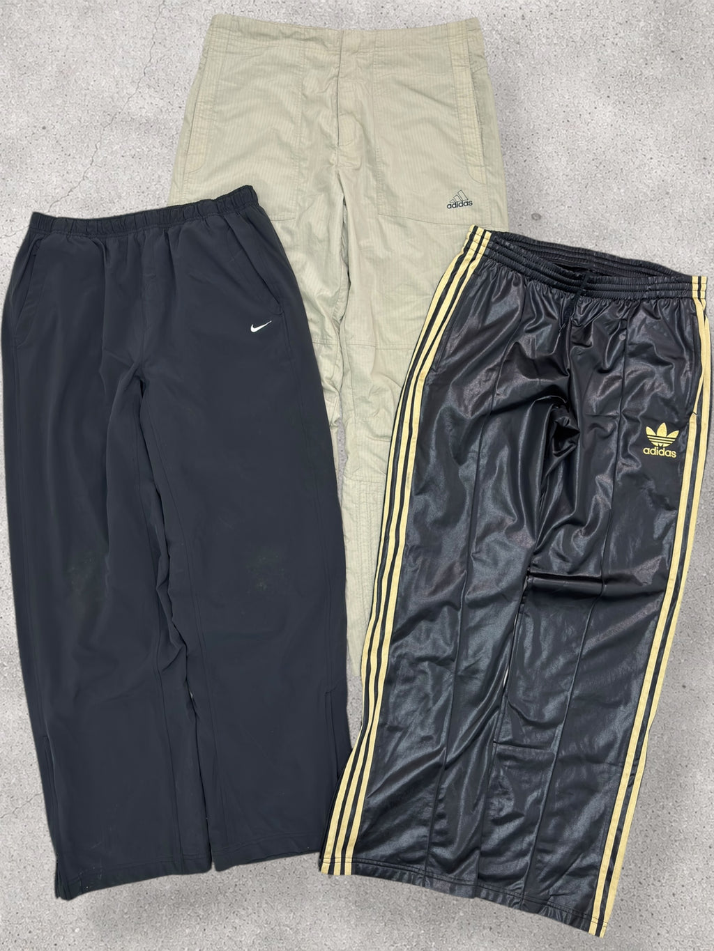 25x BRANDED TRACK PANTS