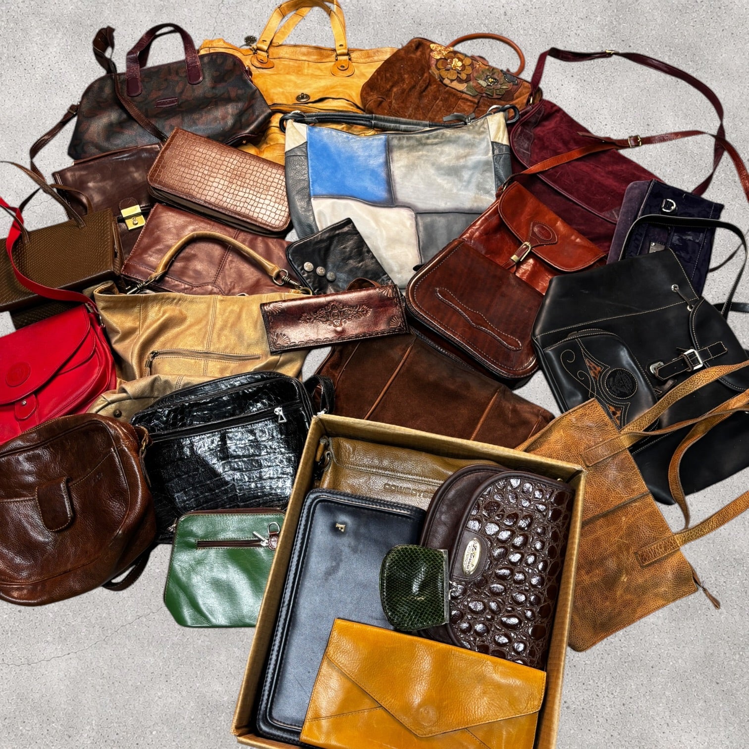 50x LEATHER BAGS