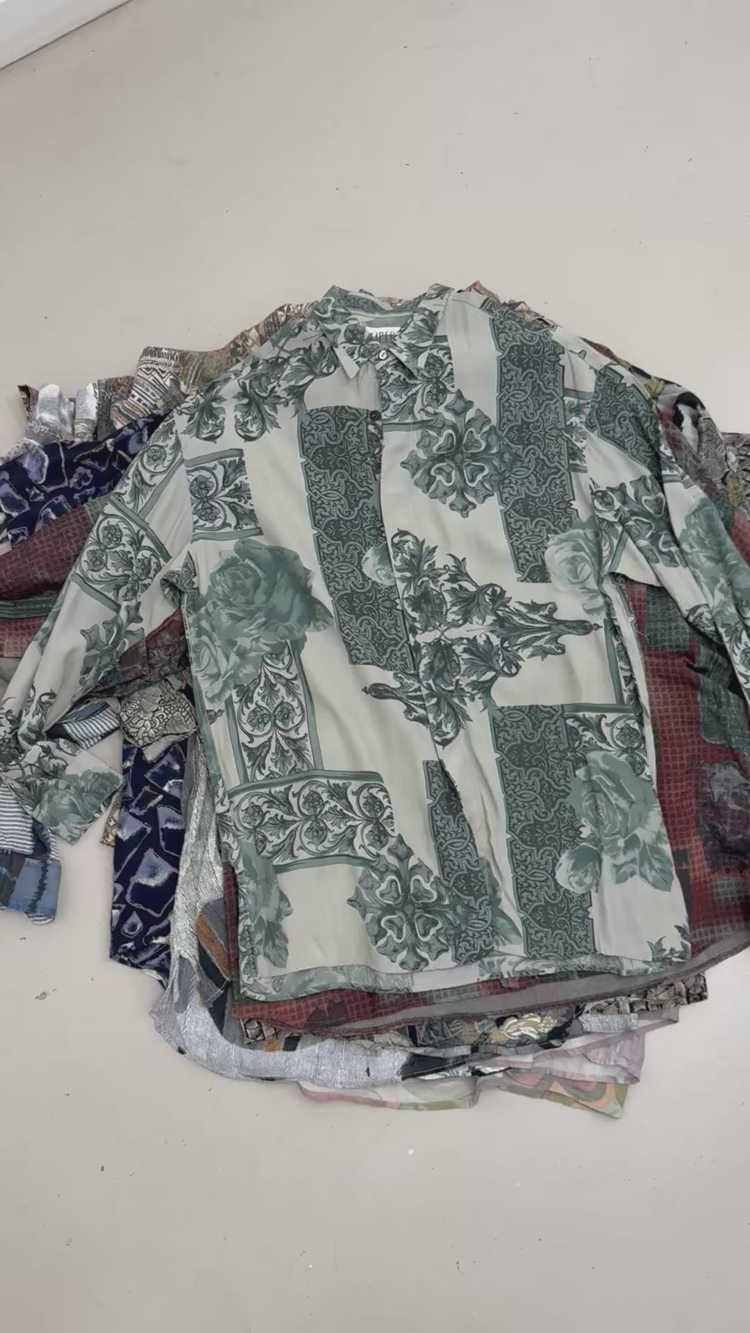 25x FUNKY SHIRTS